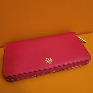 Tory Burch Zip Continental Wallet